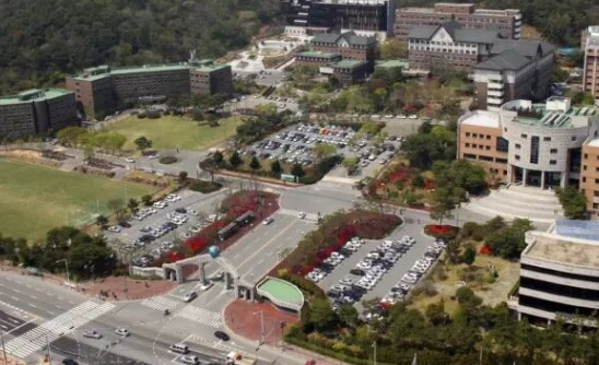 出大事！112名中国留学生突然被集体退学！签证注销、禁止入境